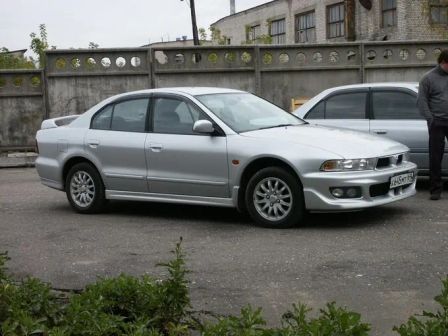 Mitsubishi Galant 2002 -  