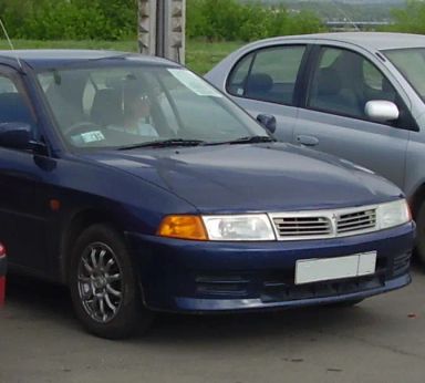 Mitsubishi Lancer, 1998
