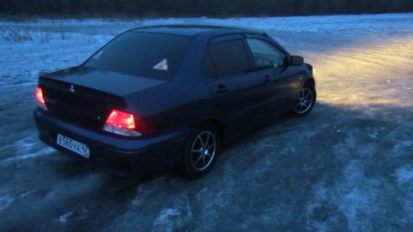 Mitsubishi Lancer Cedia 2001 -  