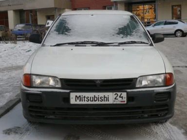Mitsubishi Libero, 2001