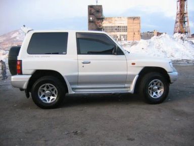 Mitsubishi Pajero, 1997