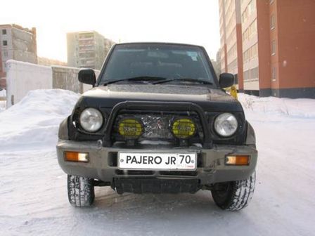 Mitsubishi Pajero Junior 1995 -  