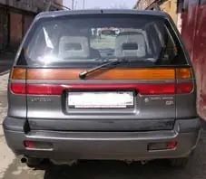 Mitsubishi Space Wagon 1995 -  