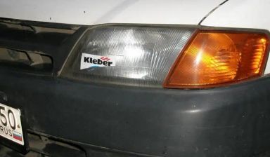 Nissan AD, 2000