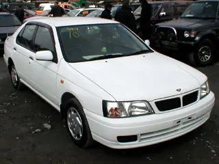 Nissan Bluebird, 1997