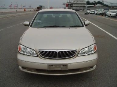 Nissan Cefiro, 2001