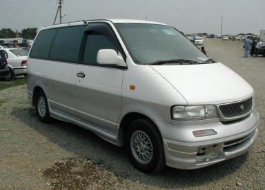 Nissan Largo, 1996