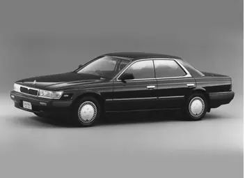 Nissan Laurel, 1992