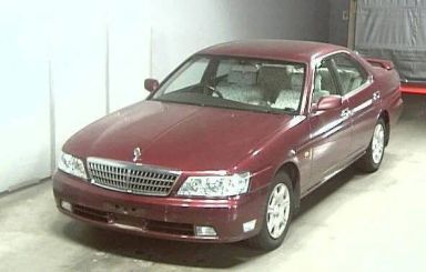 Nissan Laurel, 2000