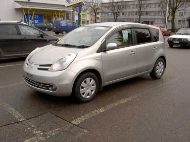 Nissan Note 2005   |   19.02.2008.