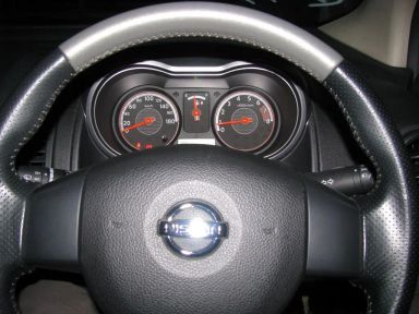Nissan Note 2005   |   28.12.2010.