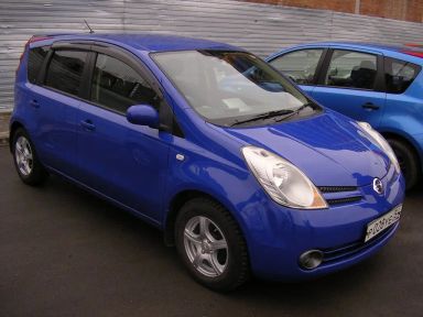 Nissan Note 2005   |   25.01.2011.