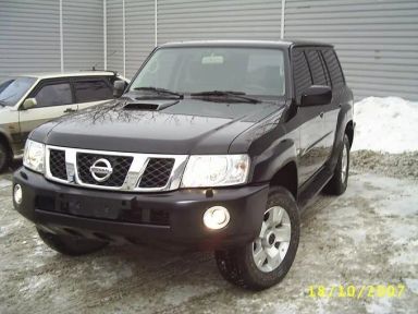 Nissan Patrol, 2004