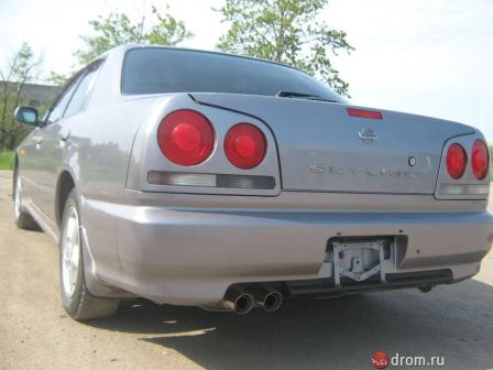 Nissan Skyline 1998 - отзыв владельца