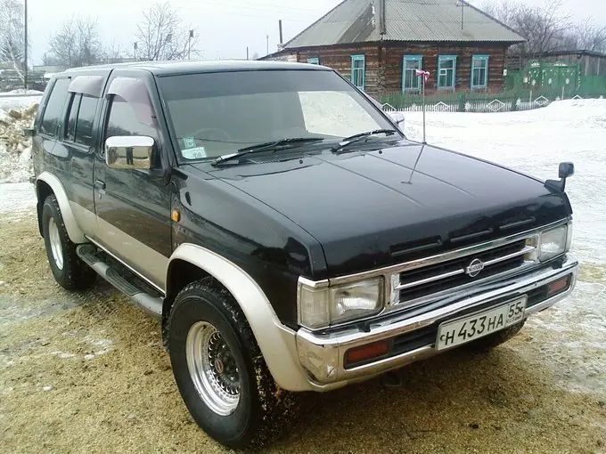 1993 отзывы. Террано 1993. Nissan Terrano 1993. Ниссан Террано 1993 черный. Террано 91 года дизель.