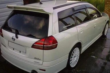 Nissan Wingroad, 2002