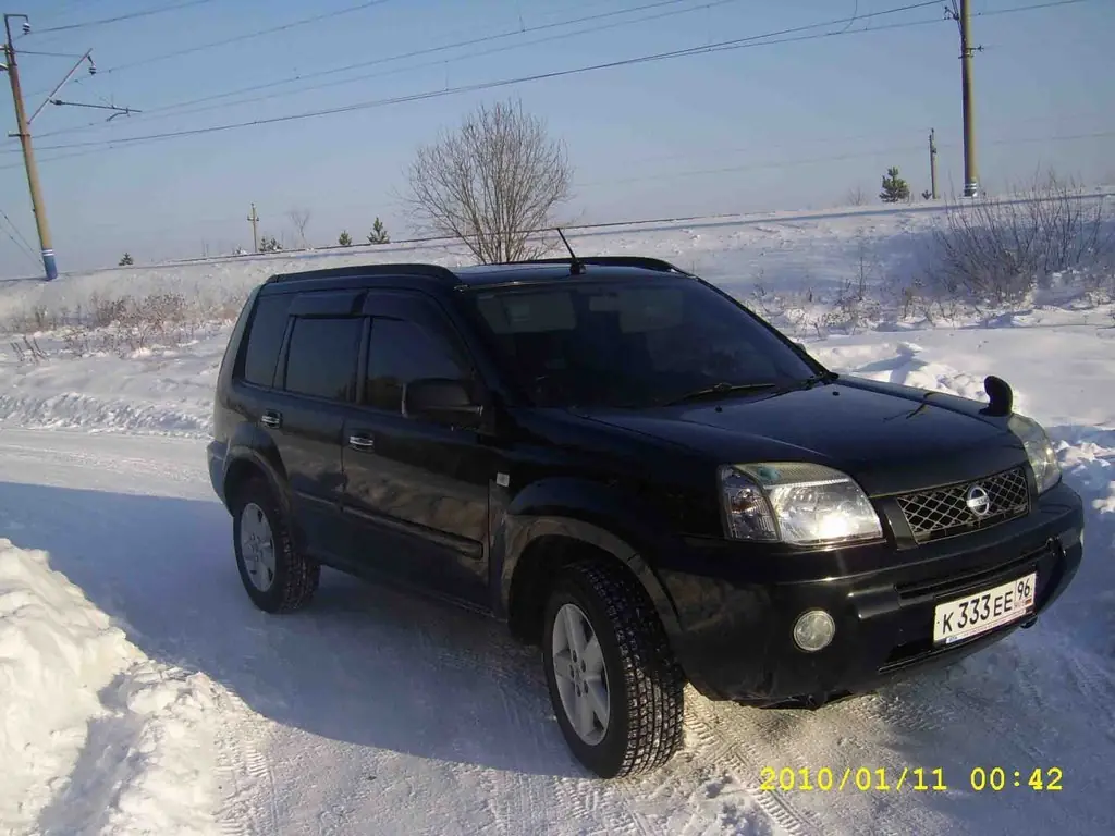 Nissan x trail 2004 года