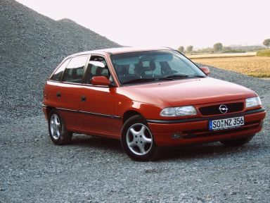 Opel Astra 1997   |   30.06.2010.