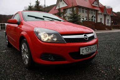 Opel Astra 2008   |   20.10.2011.
