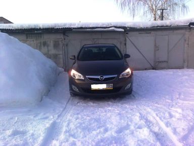Opel Astra 2011   |   22.11.2012.