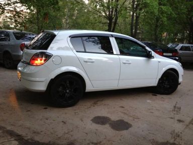 Opel Astra 2011   |   22.02.2013.