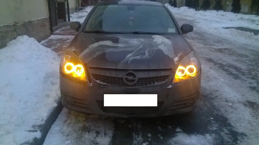 Ангельские глазки LED на Opel Vectra C