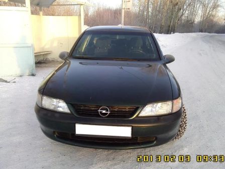 Opel Vectra 1998 - отзыв владельца