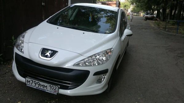 Peugeot 308 2010 -  