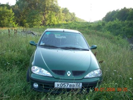 Renault Megane 2001 - отзыв владельца