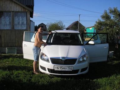 Skoda Fabia, 2011