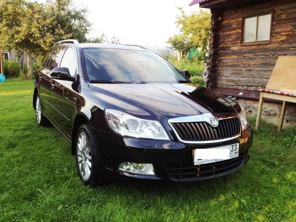 Skoda Octavia 2012, Привет всем завсегдатаям и случайным посетителям  данного портала, Черный перламутр, бензин, АКПП, Владимир