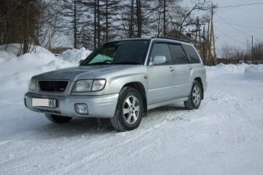 Subaru Forester, 2001