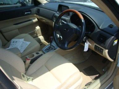 Subaru Forester, 2005