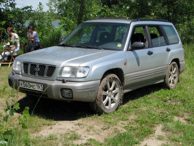 Subaru Forester 2001   |   04.06.2012.