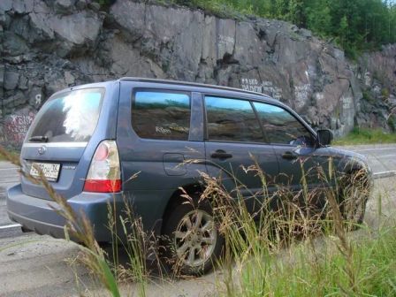 Subaru Forester 2006 -  