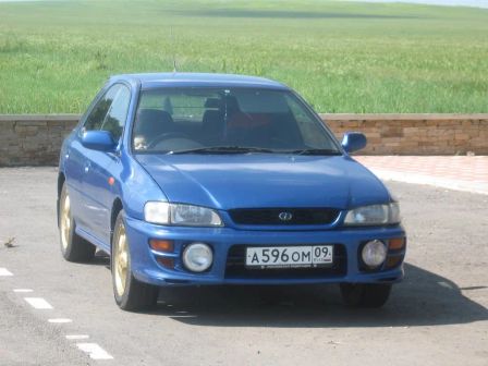 Subaru Impreza 2000 - отзыв владельца