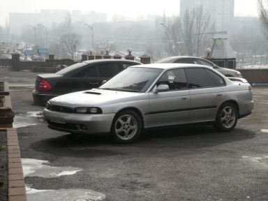 Subaru Legacy, 1995