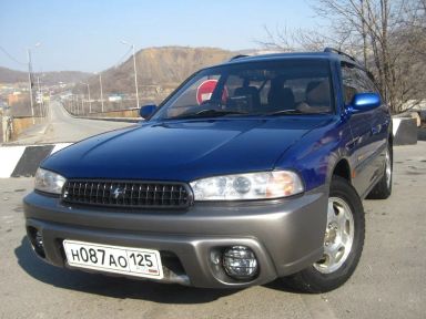 Subaru Legacy, 1996