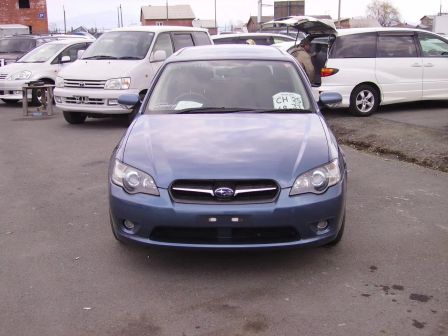 Subaru Legacy 2004 -  