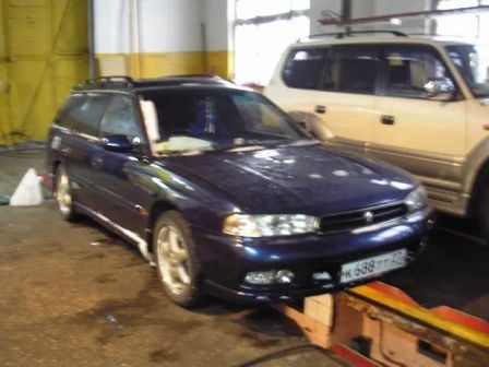 Subaru Legacy 1998 - отзыв владельца
