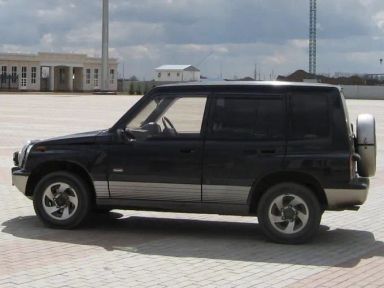 Suzuki Escudo 1994   |   03.07.2007.