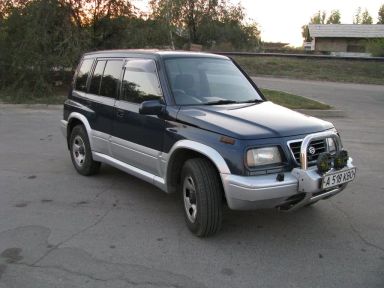 Suzuki Escudo 1995   |   15.11.2010.