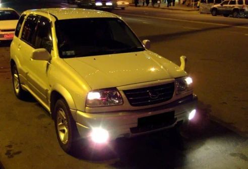 Suzuki Escudo 2001 - отзыв владельца