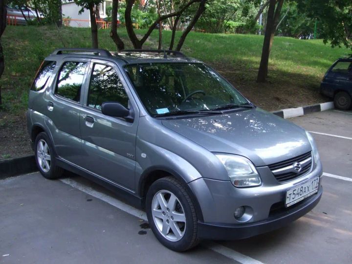 Suzuki Ignis Sport 2006