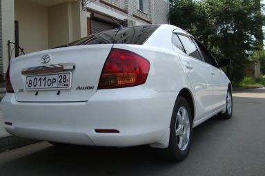 Toyota Allion 2002   |   08.08.2011.