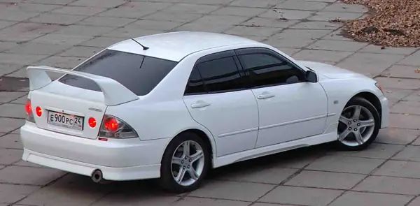 Toyota Altezza 1999 -  