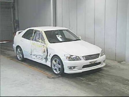 Toyota Altezza 2000 -  