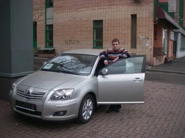 Слабые места и недостатки Тойоты Авенсис третьего поколения с пробегом: подробный обзор