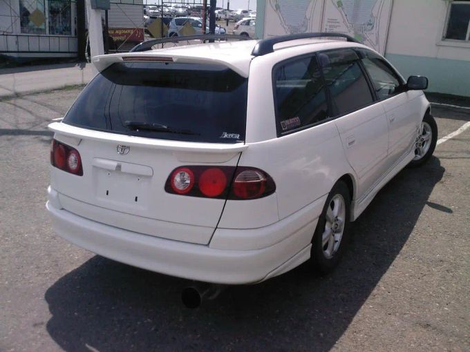 Toyota Caldina Aerial 1996