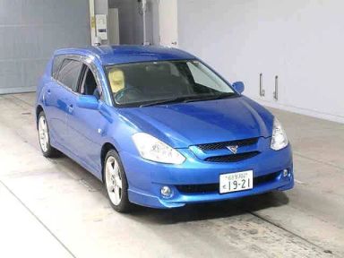 Toyota Caldina, 2004